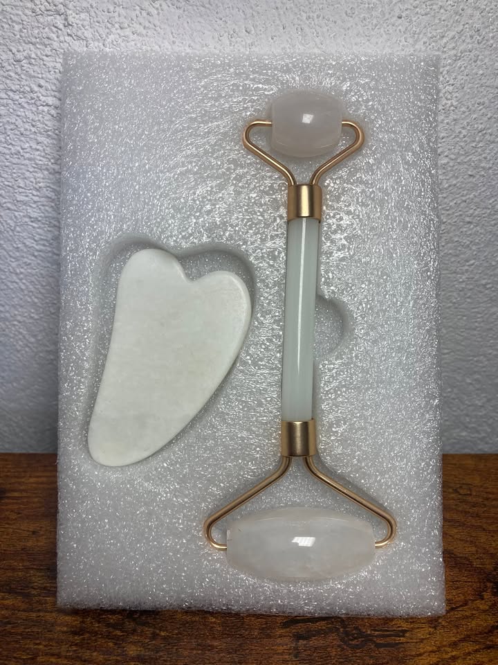🤍 Set Facial Cuarzo Blanco (Rodillo + Gua Sha) 🤍